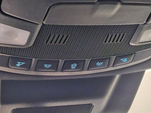 Used 2020 Ford Expedition XLT AWD/4WD image 19
