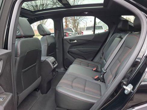 Used 2024 Chevrolet Equinox RS image 9