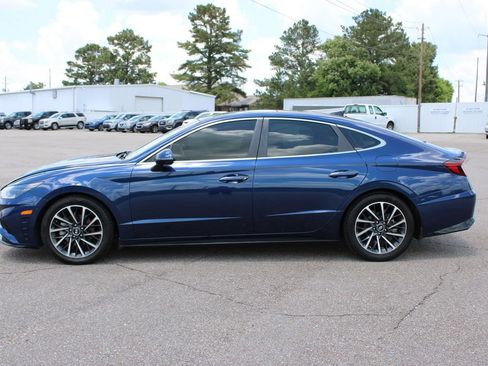 Used 2020 Hyundai Sonata Limited FWD image 3
