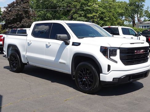 Used 2025 GMC Sierra 1500 Elevation AWD/4WD image 4