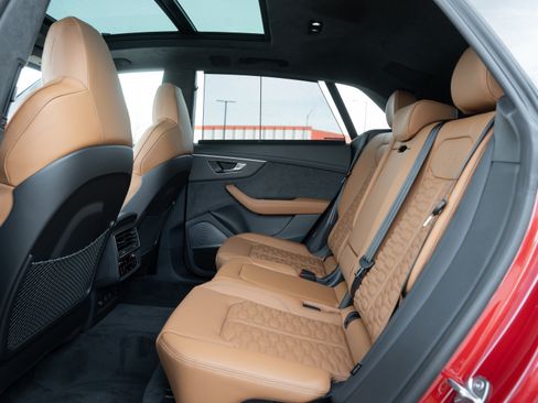 New 2026 Audi RS Q8 performance image 32