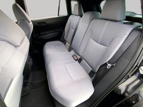 Used 2024 Toyota Corolla Cross AWD Hybrid image 20