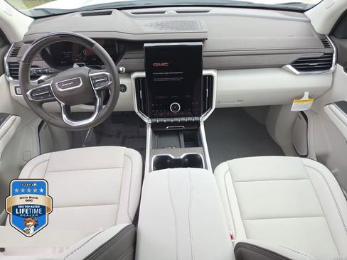 New 2026 GMC Acadia Denali w/ Super Cruise Package FWD image 14