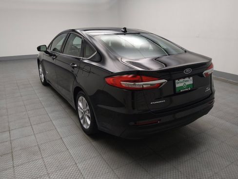 Used 2019 Ford Fusion SE image 5