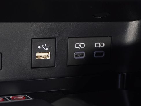 Certified 2026 Toyota Camry Hybrid w/ Multimedia Upgrade Package FWD image 16