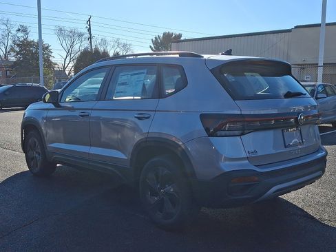 New 2026 Volkswagen Taos S image 3