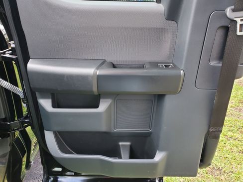 Used 2023 Ford F150 XL w/ STX Appearance Package image 9