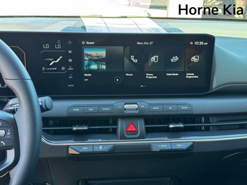 New 2025 Kia K4 EX image 14