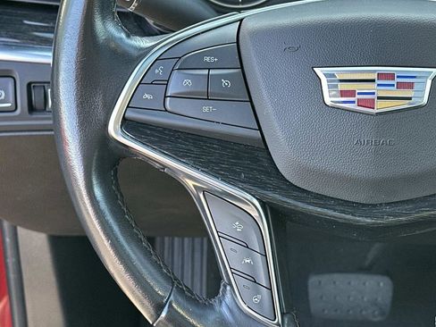 Used 2023 Cadillac XT5 Premium Luxury image 17