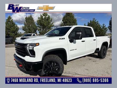 New 2026 Chevrolet Silverado 3500 LT w/ Trail Boss Package