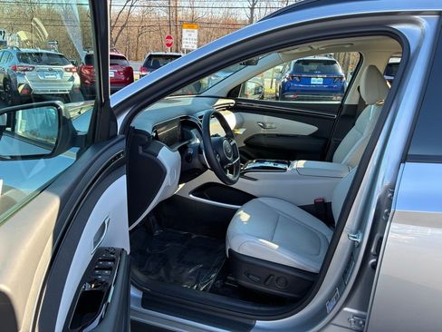 Used 2024 Hyundai Tucson Limited image 23