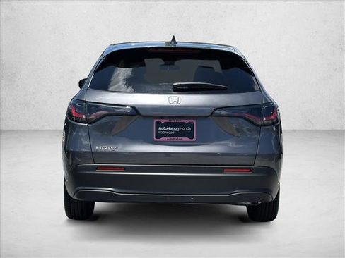 New 2026 Honda HR-V LX image 8