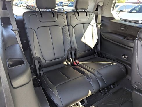 Used 2021 Jeep Grand Cherokee L Limited image 36