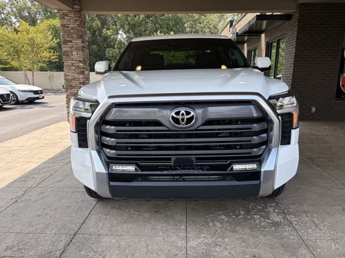 Used 2023 Toyota Tundra Limited w/ Power Package AWD/4WD image 3