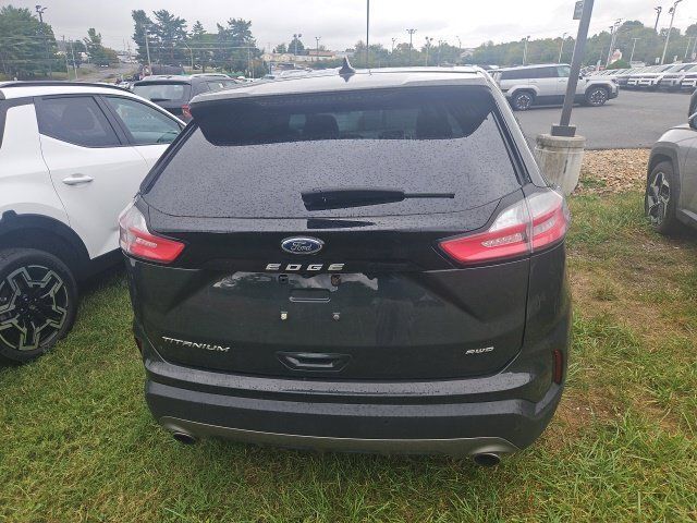 Used 2024 Ford Edge Titanium AWD/4WD image 4