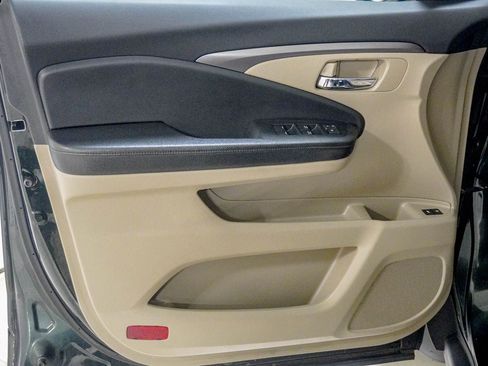 Used 2016 Honda Pilot EX-L image 18