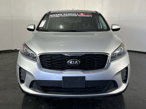 Used 2019 Kia Sorento L image 4