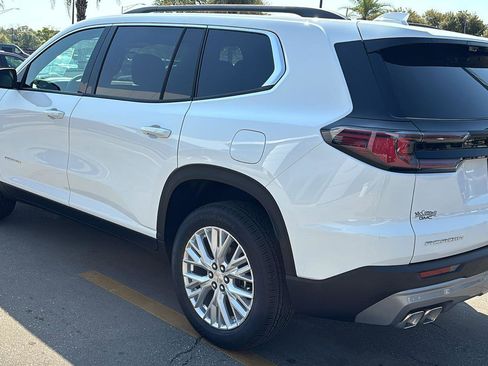 New 2026 GMC Acadia Elevation w/ Elevation Premium Package image 5
