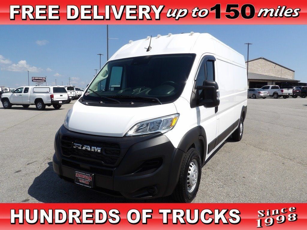 Used 2024 RAM ProMaster 2500 FWD image 1