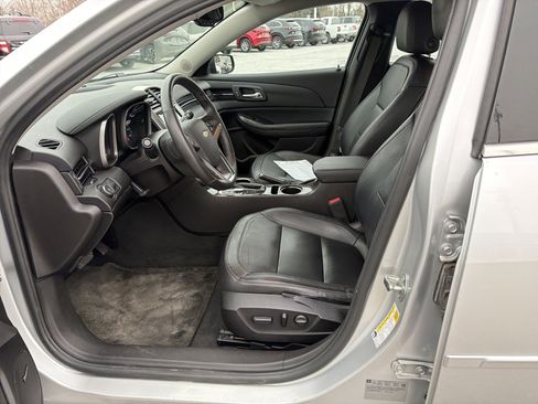 Used 2015 Chevrolet Malibu LT w/ Leather Package image 11