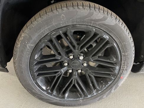 New 2026 Jeep Grand Wagoneer Limited image 6