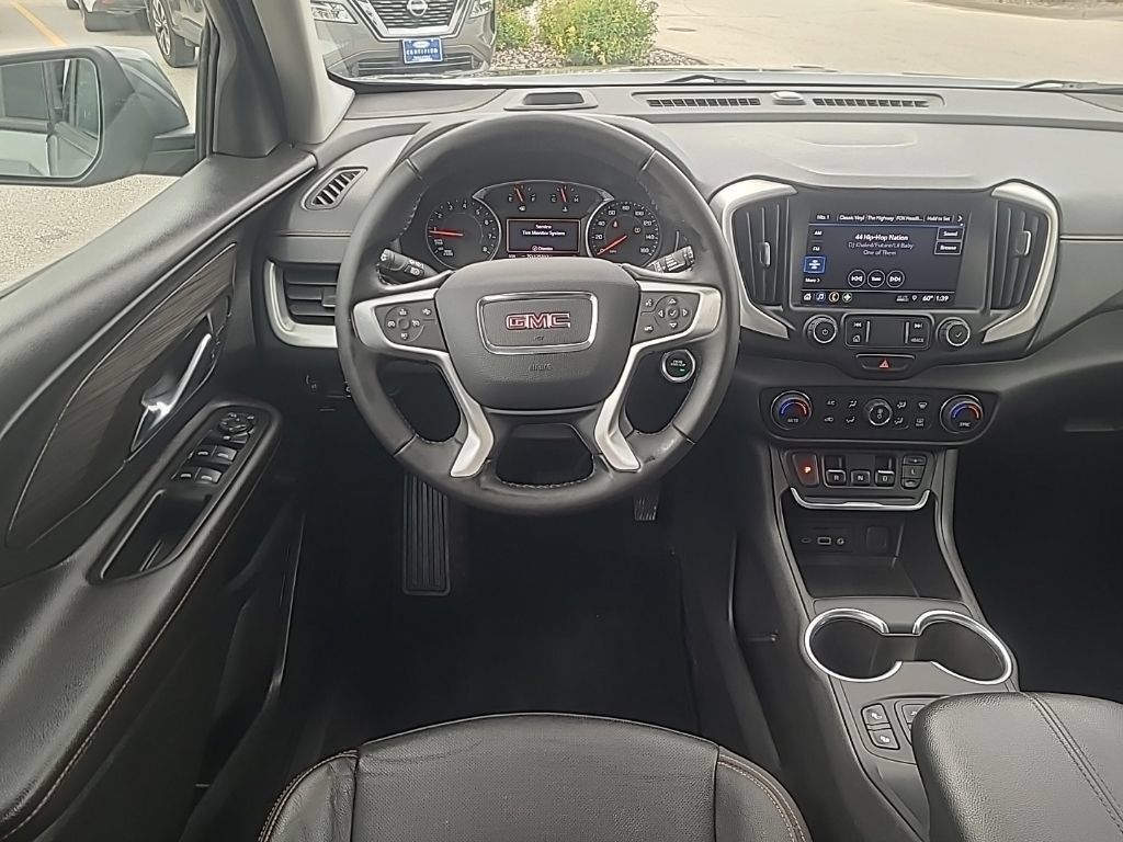 Used 2020 GMC Terrain SLT AWD/4WD image 13