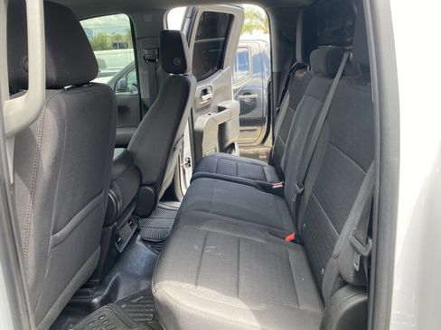 Used 2023 GMC Sierra 1500 Pro w/ Convenience Package RWD image 18