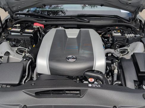 Used 2025 Lexus IS 350 F Sport w/ Accessory Package RWD image 19