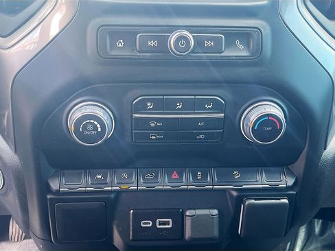 Used 2025 Chevrolet Silverado 1500 Custom Trail Boss AWD/4WD image 15
