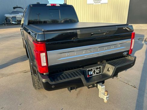 Used 2022 Ford F350 Platinum w/ Tremor Off-Road Package image 6