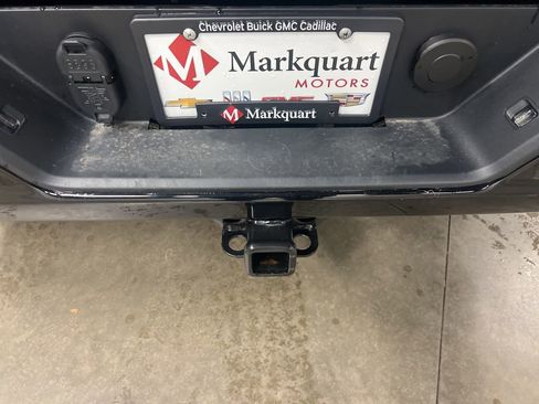 New 2026 GMC Sierra 1500 Elevation image 7