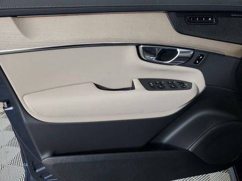 New 2026 Volvo XC90 T8 Ultra w/ Protection Package Premier AWD/4WD image 20