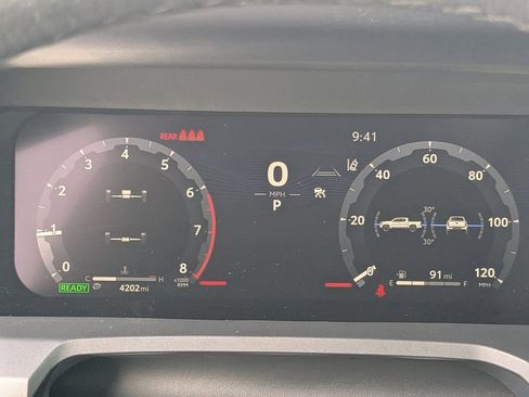 Used 2025 Toyota Tacoma TRD Sport image 26