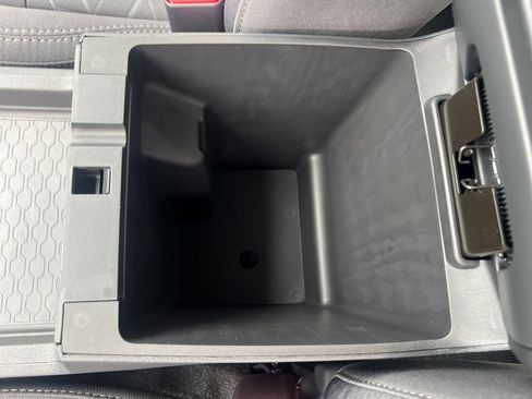 New 2026 Nissan Frontier SV w/ SV Convenience Package image 25