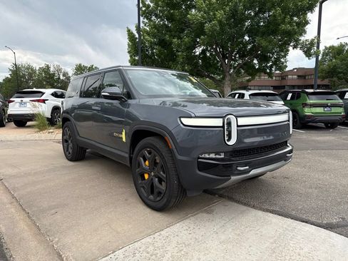 Used 2023 Rivian R1S Launch Edition AWD/4WD image 7