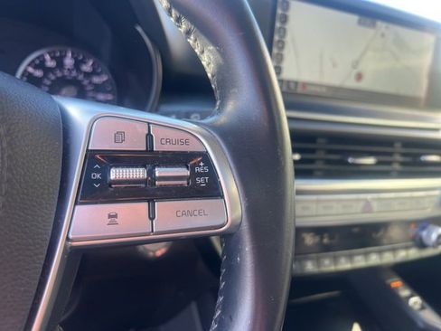 Used 2022 Kia Telluride S image 15