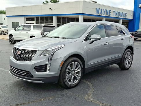 Used 2025 Cadillac XT5 Premium Luxury image 3