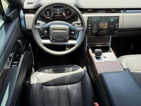 Used 2024 Land Rover Range Rover SE AWD/4WD image 15