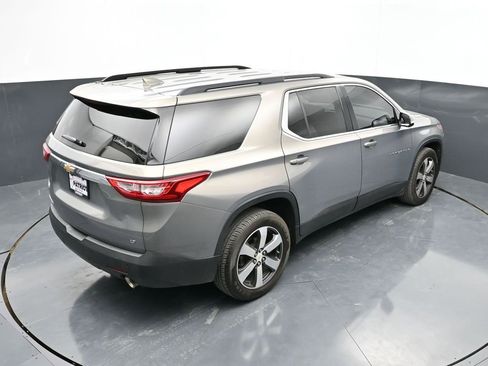 Used 2019 Chevrolet Traverse LT w/ LT Premium Package image 31
