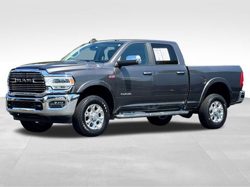 Used 2022 RAM 2500 Laramie AWD/4WD image 3