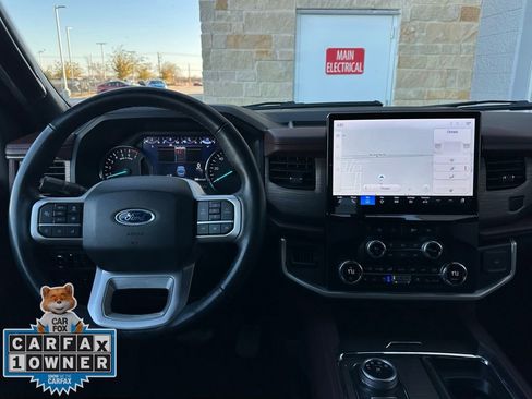 Used 2024 Ford Expedition Max Limited image 6