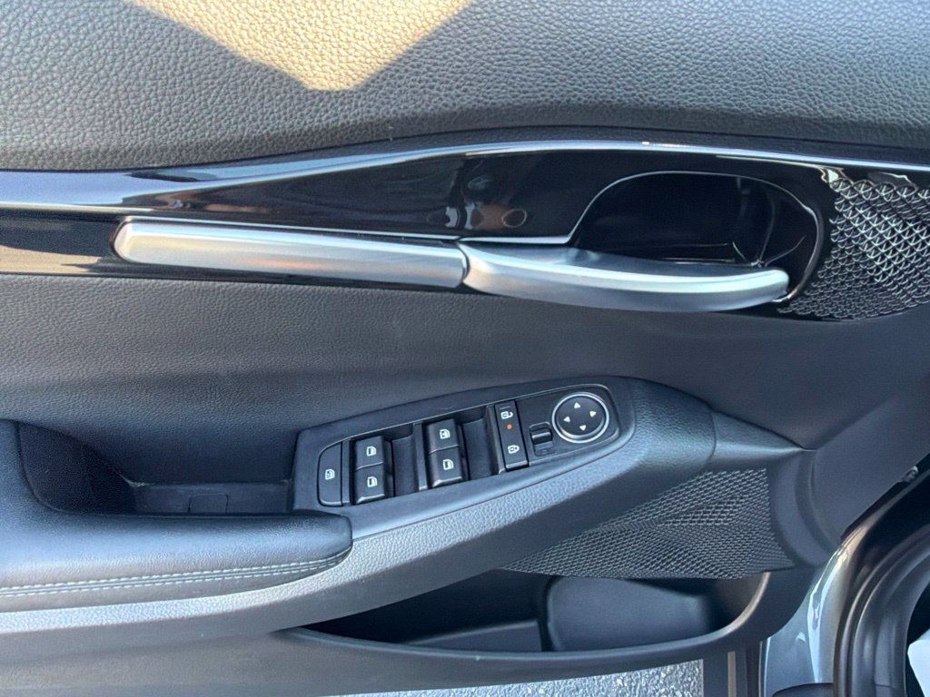 Used 2024 Kia Seltos S AWD/4WD image 26