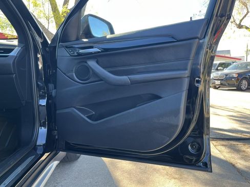 Used 2018 BMW X1 sDrive28i image 32