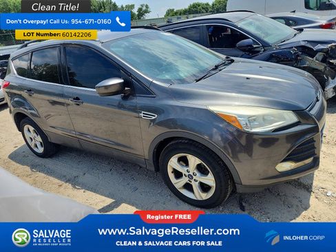 Used 2015 Ford Escape SE w/ Equipment Group 201A AWD/4WD image 5