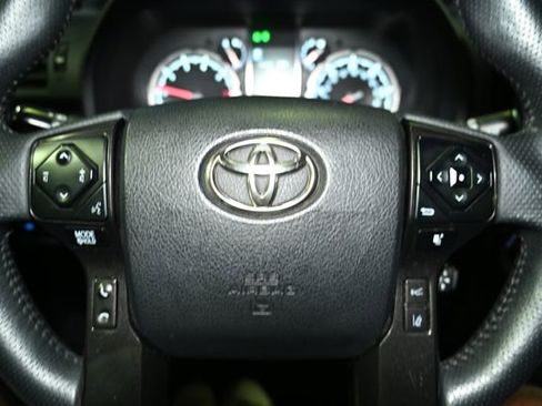 Used 2021 Toyota 4Runner TRD Off-Road Premium image 39