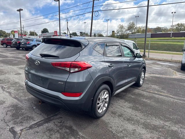 Used 2017 Hyundai Tucson SE w/ SE Popular Package 02 AWD/4WD image 8