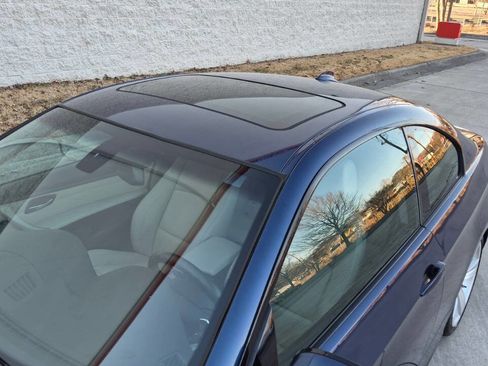 Used 2011 BMW 328i Coupe image 14