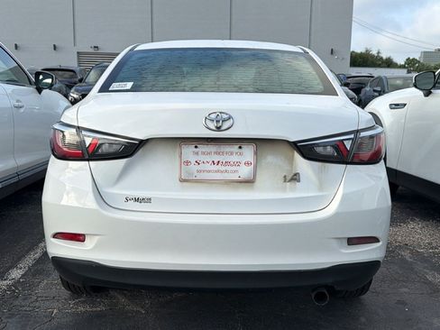 Used 2017 Toyota Yaris iA FWD image 22
