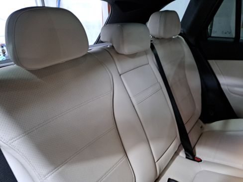 New 2026 Mercedes-Benz GLC 300 4MATIC image 12