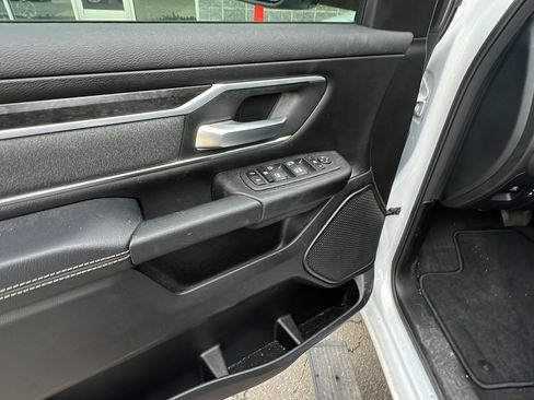 Used 2023 RAM 1500 Big Horn image 16